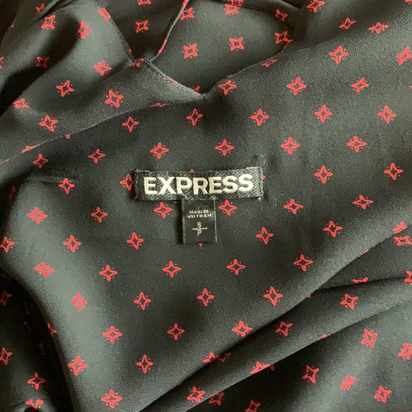 Express sleeveless top - Picture 6 of 6